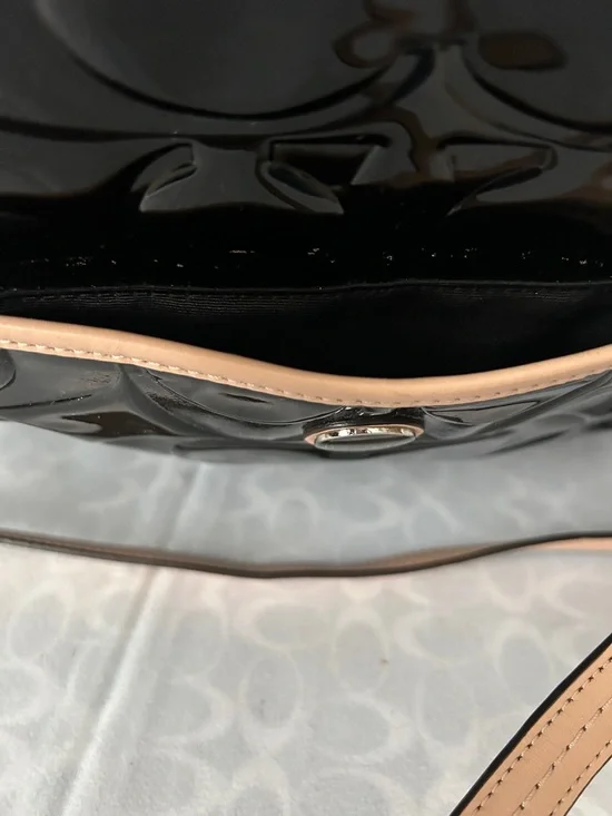 Coach Black Patent Leather w/ Tan Leather Trim Tote Shoulder Bag Purse ♥️♥️ - Picture 13 of 13